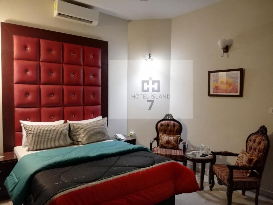 Hotel 7Island Karachi Luaran gambar