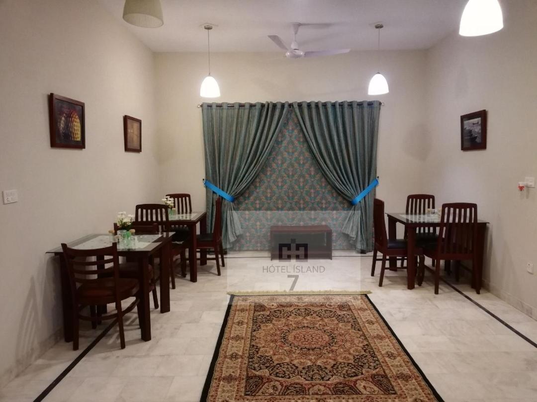 Hotel 7Island Karachi Luaran gambar